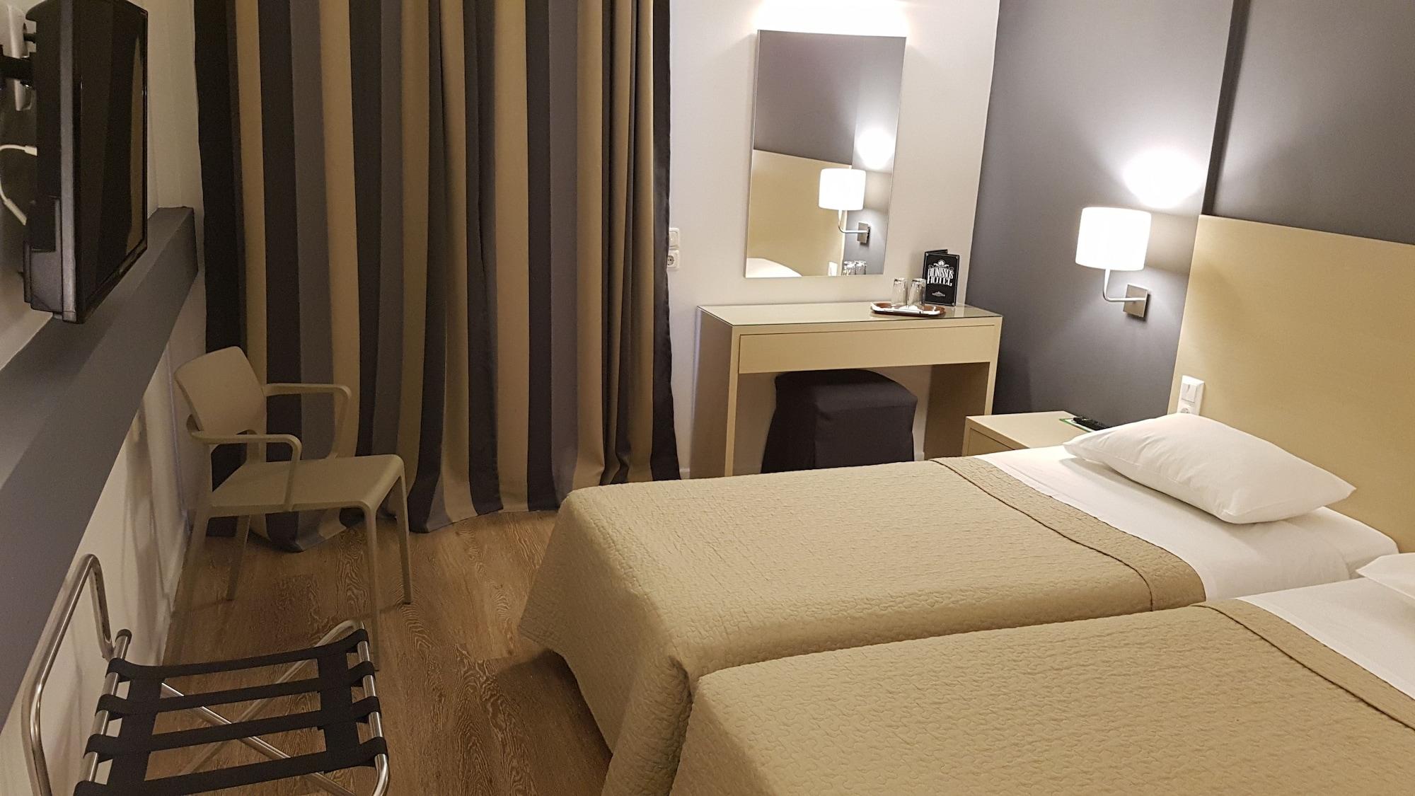 Dionisos Hotel Larissa Extérieur photo