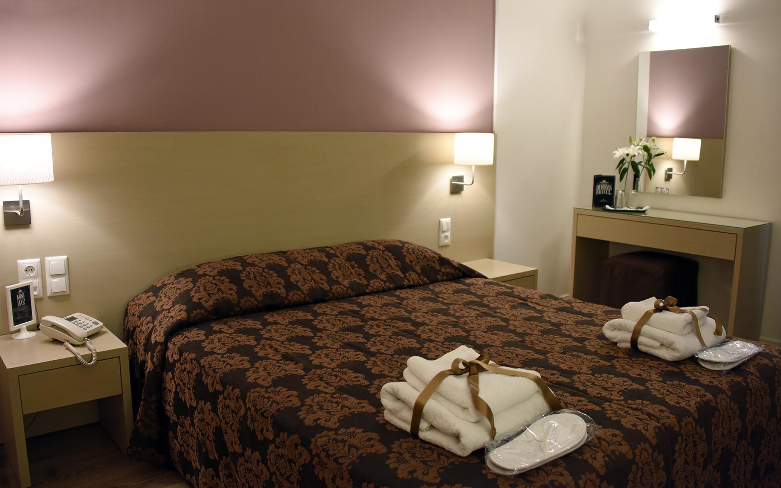 Dionisos Hotel Larissa Extérieur photo
